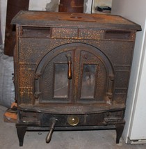 VINTAGE CAST IRON WOODSTOVE FEDERAL AIRTIGHT WORKS BUT NEEDS SOME REPAIRS - £199.37 GBP
