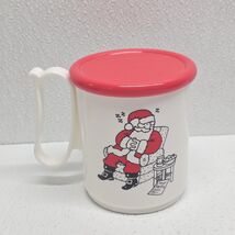Tupperware Vintage Sleeping Santa Christmas Mug with Lid / Coaster 3103A - $200.27 MXN