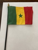 New Senegal Mini Desk Flag - Black Wood Stick Gold Top 4” X 6” - £3.95 GBP