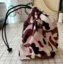 Betta Believe It Pink Camo Cotton Chess Peices Bag With Drawstring - £12.99 GBP