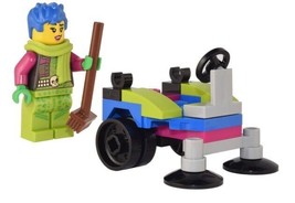 NEW Lego City Raze Minifigure with Snow Cart Mini-Set - $12.30