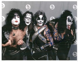 Gene Simmons Signed Autographed &quot;KISS&quot; Glossy 8x10 Photo - £63.94 GBP