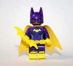Building Block Batgirl 1960&#39;s Batman Adam West TV Show Minifigure Custom - £4.72 GBP