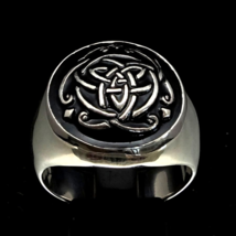 Sterling silver Triquetra ring Celtic Trinity symbol Irish knot with Black ename - £103.67 GBP