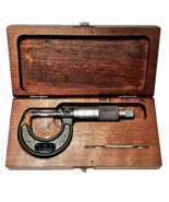 MITUTOYO  MICROMETER  0-1&quot; 0.001&quot; GRADUATION Vintage With Original Wood ... - $67.90 CAD