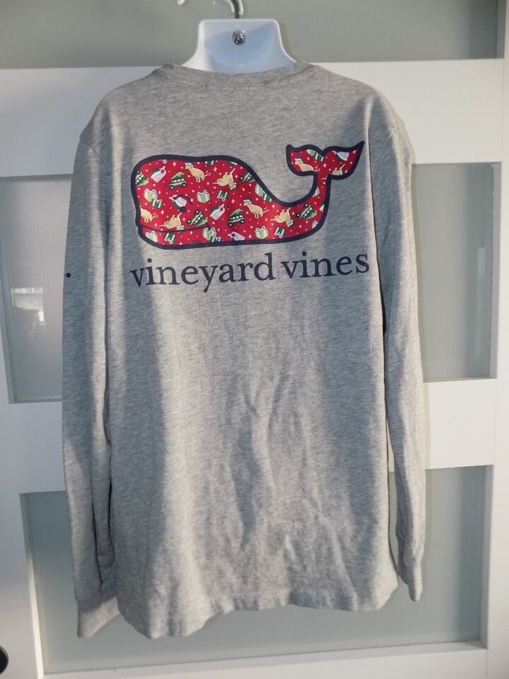 Vineyard Vines Holiday Christmas Gray LS T-Shirt Size S (8/10) Boy's EUC - $20.44