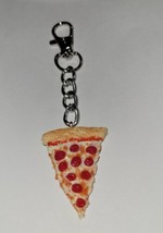Pepperoni Pizza Slice Keychain Accessory Food Charm Snack Pizza  - £6.79 GBP