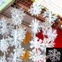 12Pcs New Classic White Snowflake Ornaments Christmas Holiday Party Home Decor - £3.18 GBP