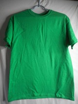 Solid No graphic Plain Green Gildan Sz L Heavy cotton Tee T-Shirt Short ... - $275.09 MXN