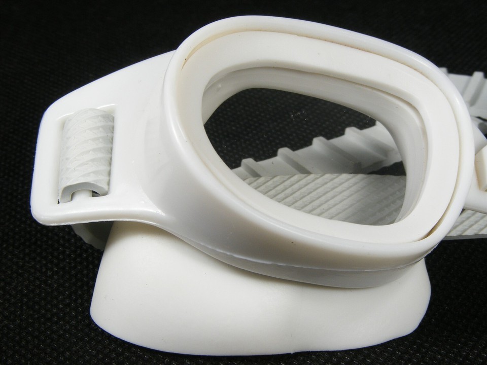 Fashy High Quality White Swimming Goggles Glasses Mask Leak Proof Item image 6