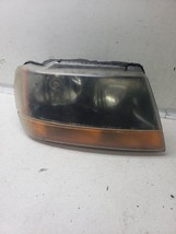 Passenger Headlight Smoke Tint Dark Background Fits 99-02 GRAND CHEROKEE 713655 - £54.91 GBP