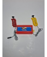 Hot Wheels Super Speedway Powered Racing Set Controllers &amp; Battery Box - $309.53 MXN