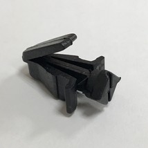 8 Grille Clip fits Nissan D22 Pickup Navara Frontier Sunny B14 Sentra 97-05 - $8.21