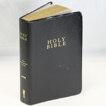 Holy Bible Red Letter NIV with Helps Zondervan ISBN 0310926165 2001 Great - $17.78 CAD