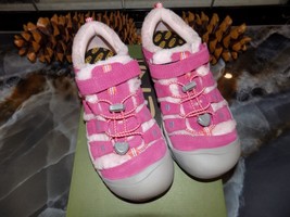KEEN Kids Fruit Dove/Ballet Slipper Newport Shoe Size 6 Girl&#39;s NEW - £40.37 GBP
