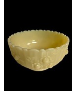 Vintage Fenton Handmade Glossy Custard Roses Pattern 7” Glass Bowl Art - $167.74 CAD