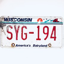  United States Wisconsin Dairyland Passenger License Plate SYG-194 - $207.11 MXN