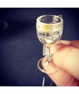 Unique VODKA &amp; TONIC GLASS NECKLACE smirnoff ABSOLUT ice &amp; slice MINIATU... - $13.87 CAD