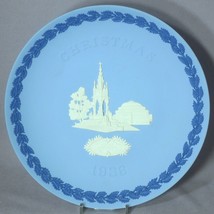 WEDGWOOD 1986 TRI-COLOR Christmas Plate Jasperware -- Only 50 Made! - $275.00