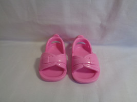 Mattel 2005 Viacom Replacement Pink Doll Shoes Sandals  - £2.00 GBP