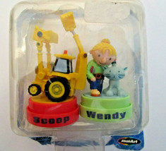 Bob The Builder 2001 Stamper Figures, Scoop &amp; Wendy, Rose Art New, open package - £6.37 GBP