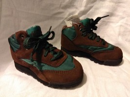 NIB 80S STYLE CHILDRENS HI-TEC TOPAZ Jr BROWN &amp; GREEN LATHER HIKING BOOT... - $25.31