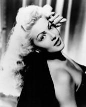 Lana Turner 1940&#39;s era glamour pose showing cleavage and long hair 8x10 ... - £7.28 GBP