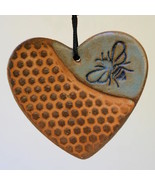 Bee Heart Shaped Ornament Pottery Hand Made - $370.35 MXN
