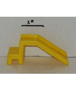 Vintage 70&#39;s 80&quot;s Fisher Price Little People Yellow Slide #923 #929 #252... - $283.89 MXN