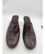 Clarks Brown Leather Embroidered Stitched Clogs, Women’s 9.5 - $27.34 CAD