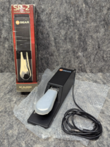 M Audio SP 2 | Universal Sustain Pedal M-GEAR Black Foot Pedal - $166.73 MXN