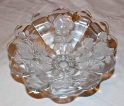 “Crystal Clear” 12in Scalloped Pedestal Bowl Frosted Roses Bohemian Fruit - £14.15 GBP