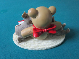 Charming Tails By Fitz & Floyd "Not A Creature Was Stirring" Figurine 4 X 3" - £27.10 GBP