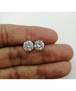 Authenticity Guarantee

1.00cts TOTAL EF VVS Clarity 14K white Gold Earr... - $15,987.10 MXN