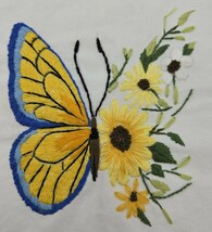 ListEbay said:  Vintage Embroidered Butterfly Flowers 10.5x11.5 Handmade... - $402.63 MXN