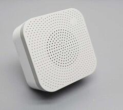 Wyze WVDPC Battery Video Doorbell Camera Pro - White/Grey image 5