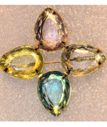 Avon ~  Multi Color Pastel Stones ~Floral Gold Tone Brooch - $27.24 CAD