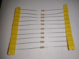 270 Ohm 1/8 watt 5% Carbon Film Resistor Multi- Pack - $3.44+