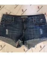 XXI distressed cutoff jean shorts - $344.03 MXN