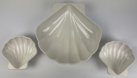 Pfaltzgraff Yorktowne #243 Large SHELL SERVER Food Bowl w 2 x #242 Shell Bowls - £39.56 GBP