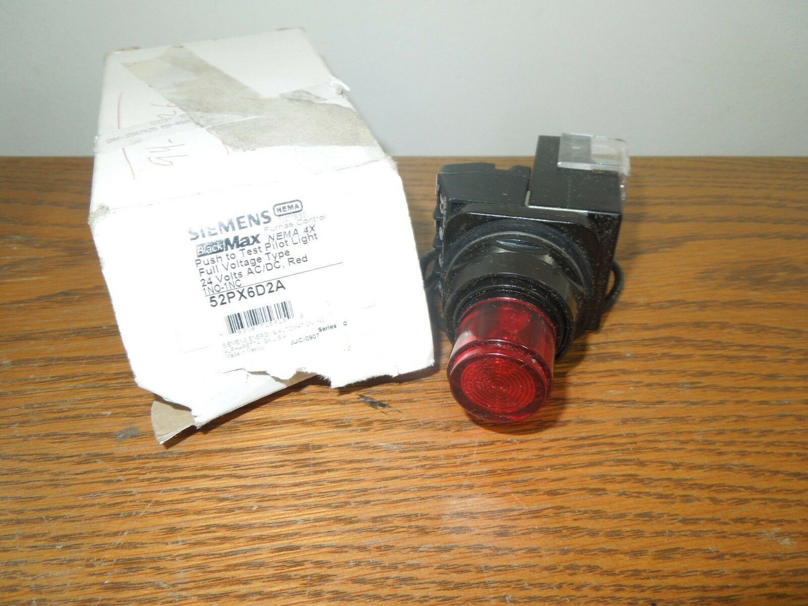 Siemens 52PX6D2A Black Max Push To Test LED Pilot Light Red 24V Full Vol... - $50.00