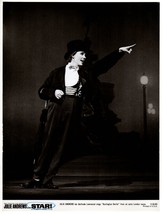 *Robert Wise&#39;s STAR! 68 Gertrude Lawrence Sings BURLINGTON BERTIE at Mus... - £66.86 GBP