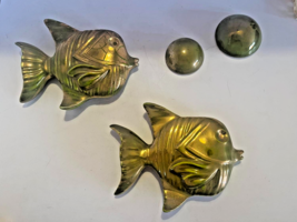 Vintage Set of 2 MCM Ceramic Fish Wall Hanging Plaques w 2 Bubbles Green Gold - £30.37 GBP