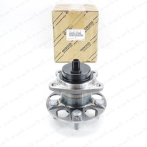 NEW GENUINE TOYOTA 2010-2015 PRIUS REAR HUB BEARING ASSEMBLY 42450-47040 - £165.14 GBP