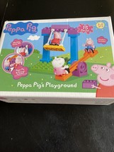 Peppa Pig&#39;s Playground: 15-Piece Peppa Pig Mini-Figure Construction Playset - £28.34 GBP