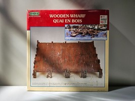 Lemax Village Collection 14641A Vintage Wooden Wharf Holiday Display Scene 2001 - £18.01 GBP
