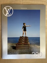 Louis Vuitton Limited Edition Lv Magazine Catalog The Book #200 New Ship Free - £23.67 GBP