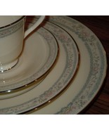 Lenox CHARLESTON 4pc Place Setting Dinner Plate-Salad W/ Tea Cup &amp; Saucer - £31.14 GBP