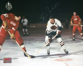 Signed Stan Mikita 8x10 Faceoff Photo - Chicago Blackhawks - £109.85 GBP
