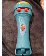 B. Toys Light Me To The Moon Projector Children’s Flashlight &amp; Projector 3+ - $295.22 MXN